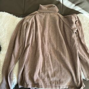 Jeanne pierre turtleneck brown